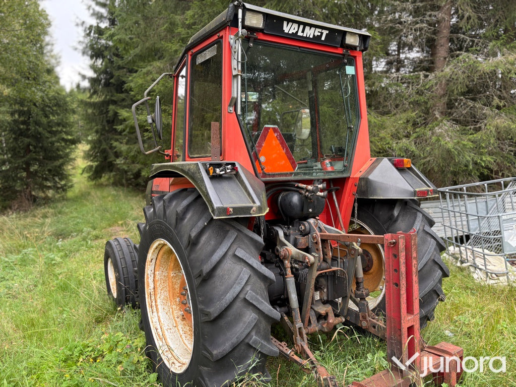 Valmet 305 - Трактор: фото 4 Valmet 305 - Трактор: фото 4