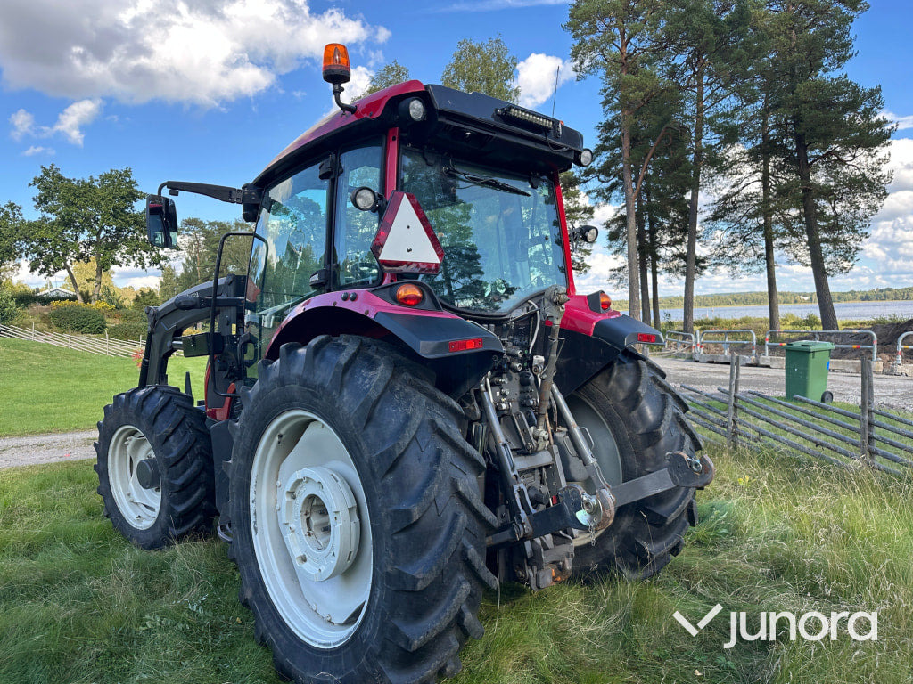 Valtra A134 med lastare - Трактор: фото 4 Valtra A134 med lastare - Трактор: фото 4