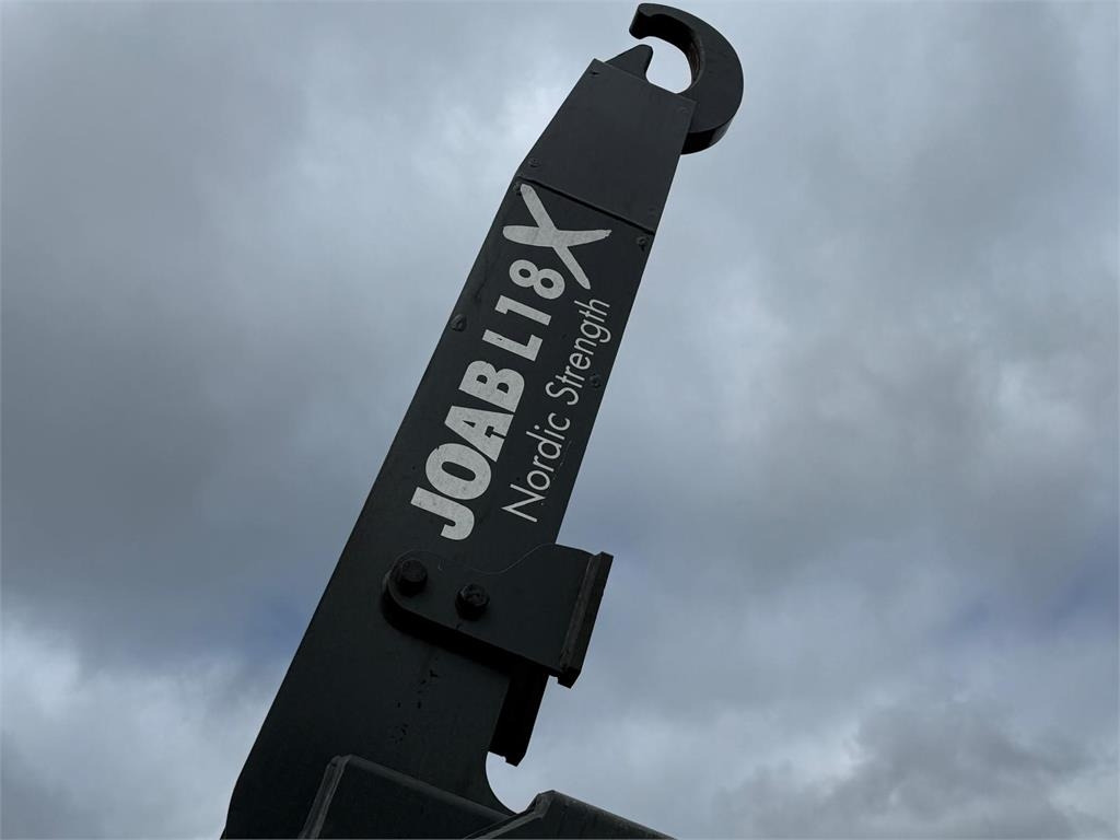 DAF CF 480 FAX 8x2*6 - Портальный бункеровоз: фото 5 DAF CF 480 FAX 8x2*6 - Портальный бункеровоз: фото 5