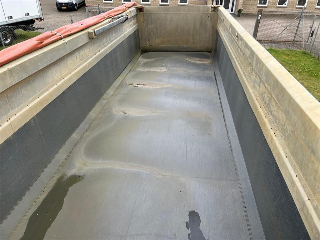 HK Tipper S38B 25m3 alu kasse m-plastindlæg - Самосвальный полуприцеп: фото 4 HK Tipper S38B 25m3 alu kasse m-plastindlæg - Самосвальный полуприцеп: фото 4