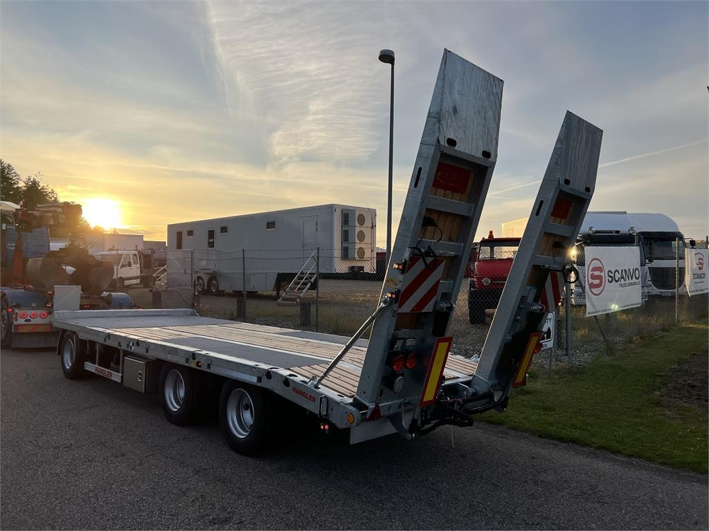 Hangler DTS-H 300 3 akslet hænger med ramper - Низкорамный прицеп: фото 4 Hangler DTS-H 300 3 akslet hænger med ramper - Низкорамный прицеп: фото 4