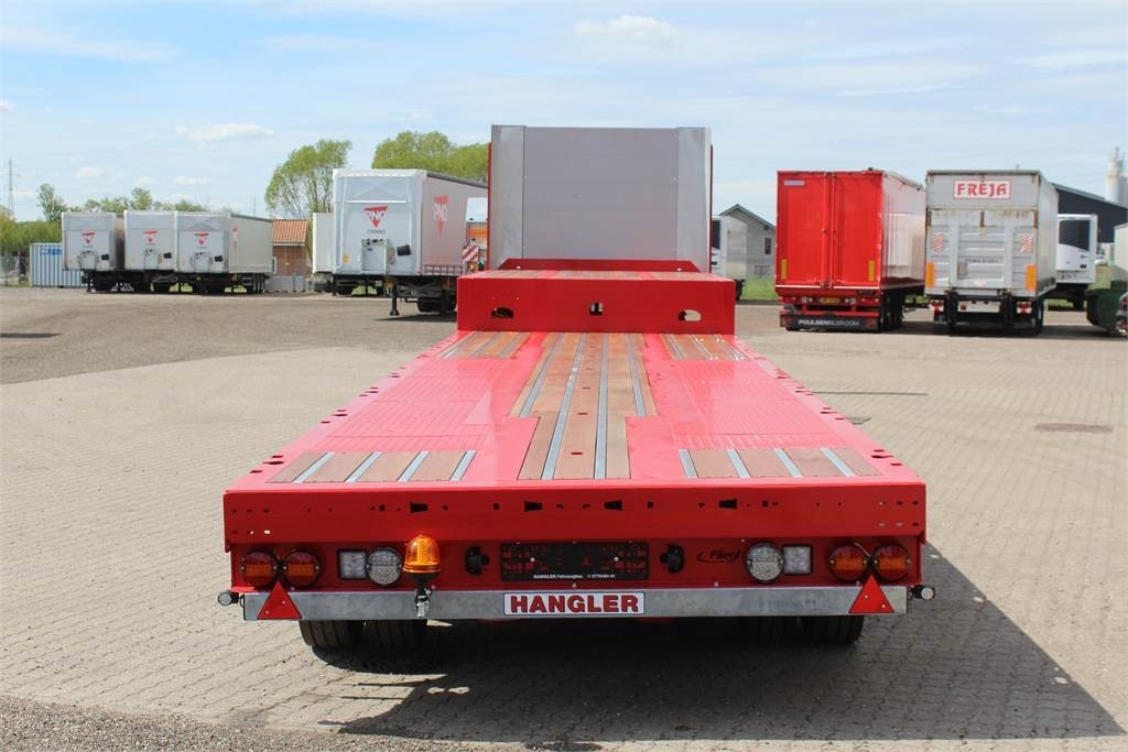 Hangler SVS 580 T 4 akslet nedbygget - Низкорамный полуприцеп: фото 4 Hangler SVS 580 T 4 akslet nedbygget - Низкорамный полуприцеп: фото 4