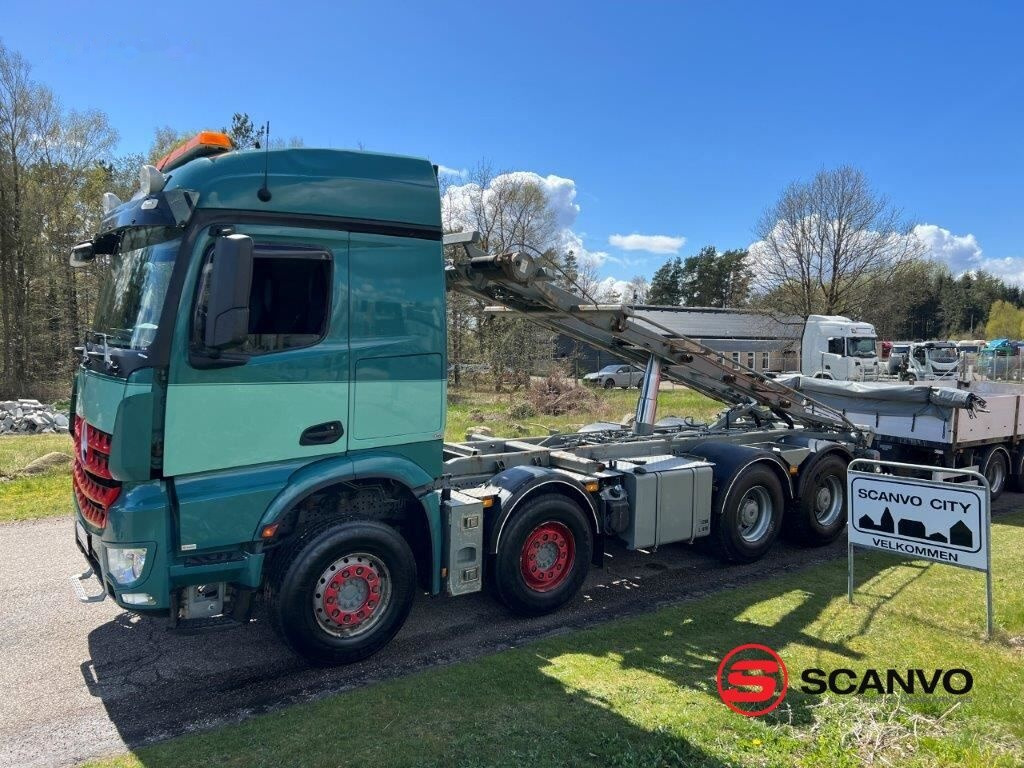 Тросовый мультилифт Mercedes-Benz Arocs 3251 K: фото 1
