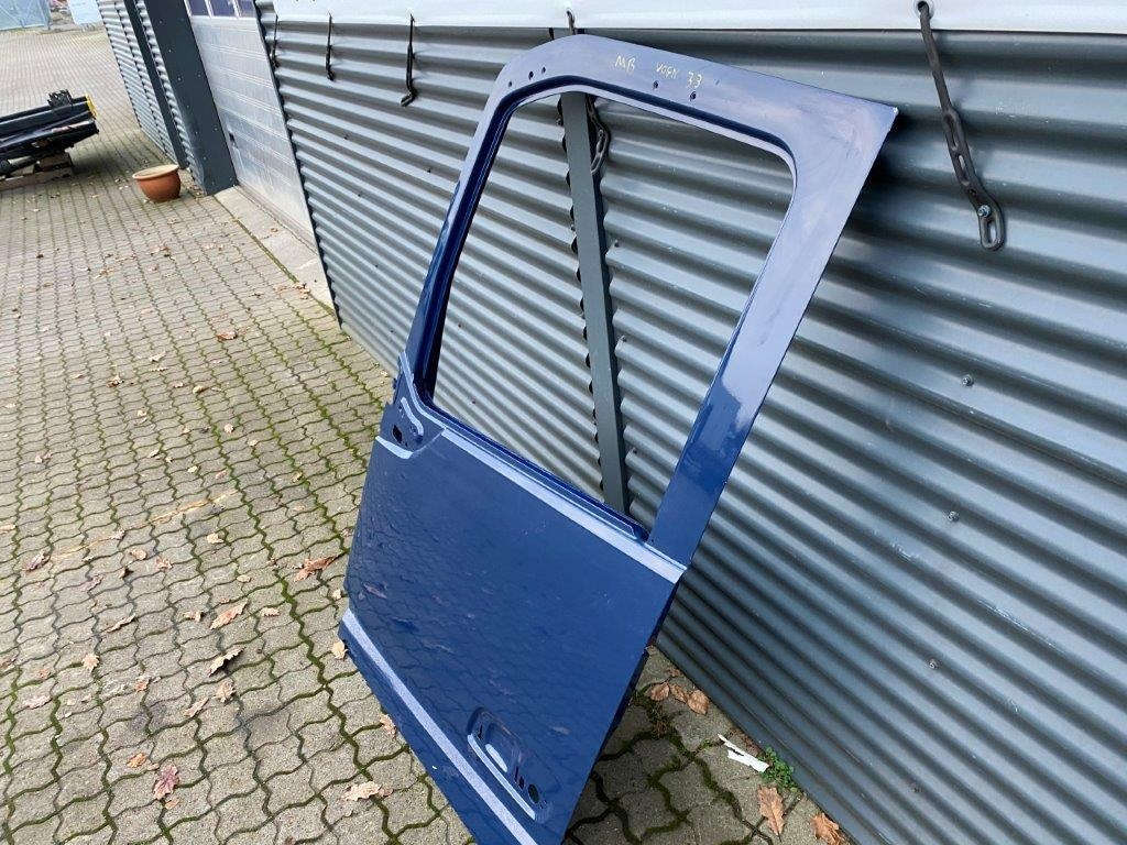 Mercedes-Benz Førerdør Mercedes Actros (Ny model) - Дверь и запчасти для Грузовиков: фото 2 Mercedes-Benz Førerdør Mercedes Actros (Ny model) - Дверь и запчасти для Грузовиков: фото 2