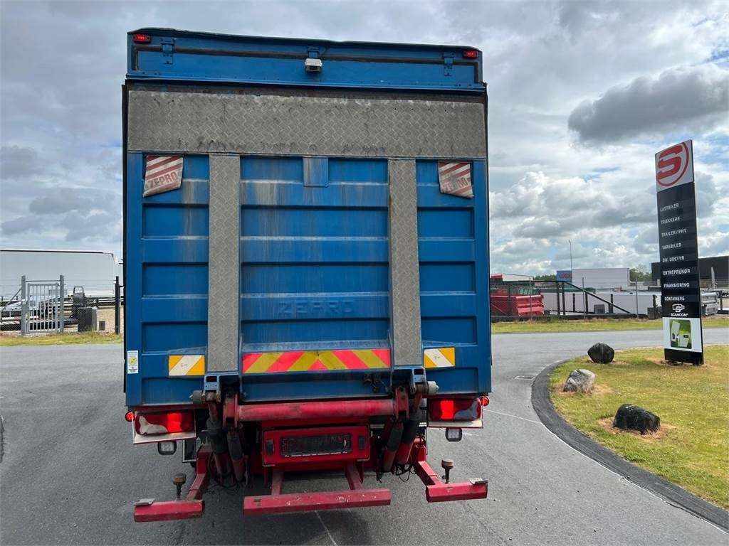 Scania P320 DB 4x2 MLB - low entry - Грузовик с закрытым кузовом: фото 3 Scania P320 DB 4x2 MLB - low entry - Грузовик с закрытым кузовом: фото 3
