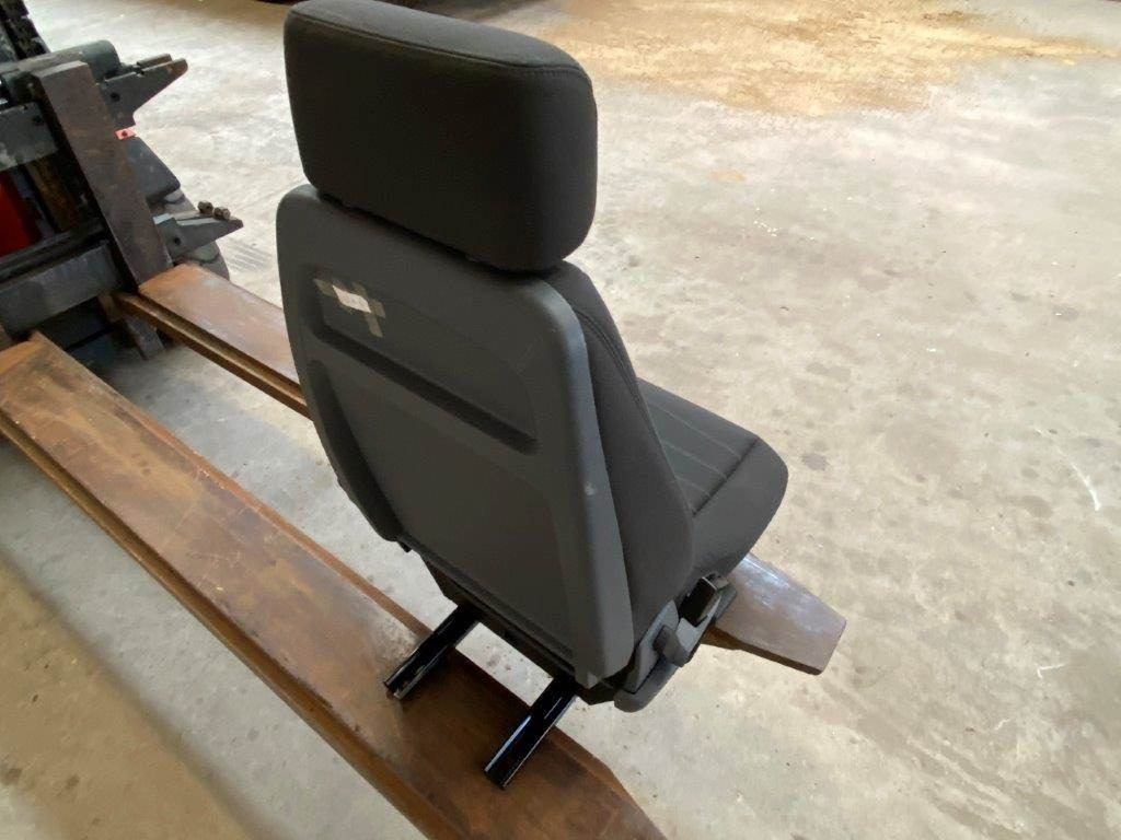 Scania Passagersæde u-luft  - Кабина для Грузовиков: фото 4 Scania Passagersæde u-luft  - Кабина для Грузовиков: фото 4