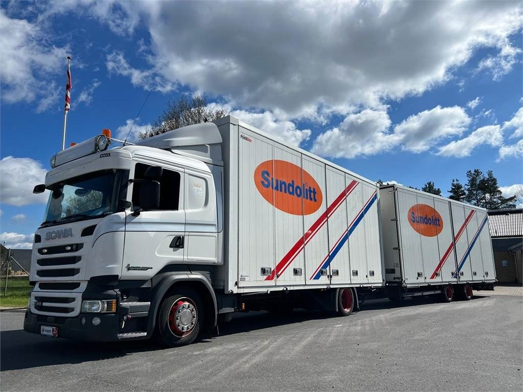 Scania R410 DB 4x2 MLB + tandem trailer 121m3 - Грузовик с закрытым кузовом: фото 2 Scania R410 DB 4x2 MLB + tandem trailer 121m3 - Грузовик с закрытым кузовом: фото 2
