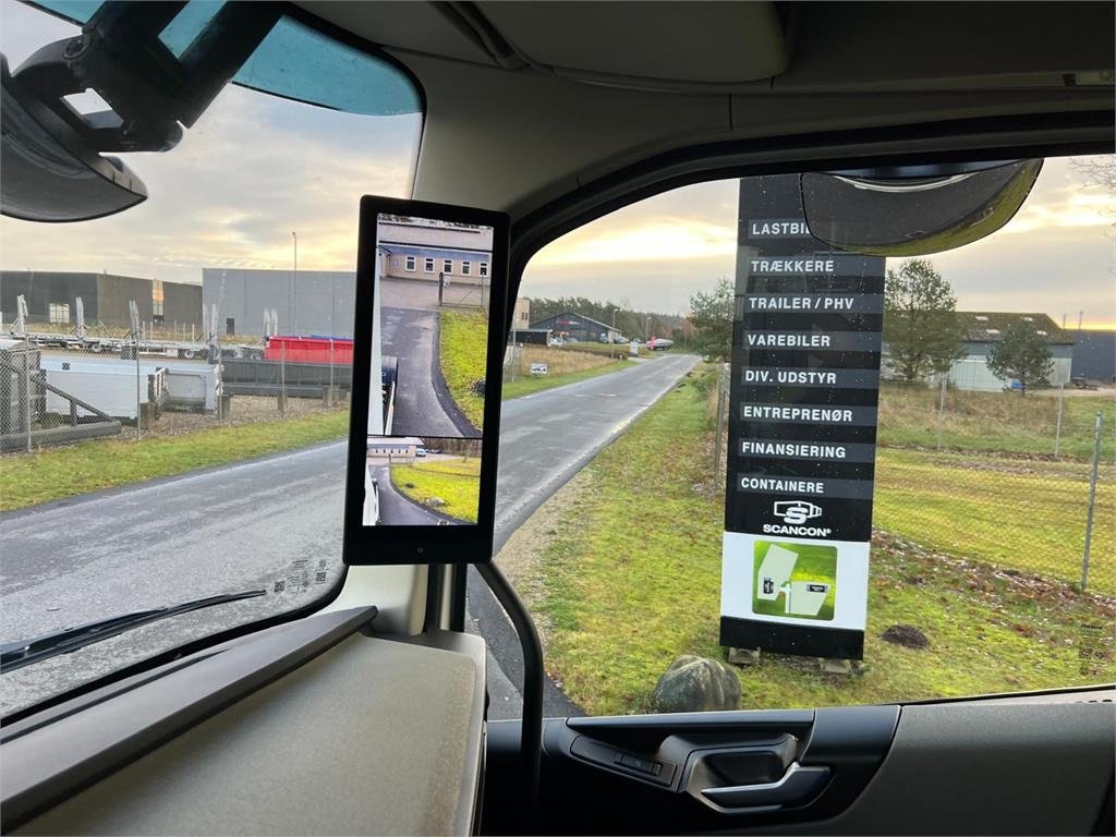 Volvo FH460 Aero + Klasse 3 - Тягач: фото 2 Volvo FH460 Aero + Klasse 3 - Тягач: фото 2