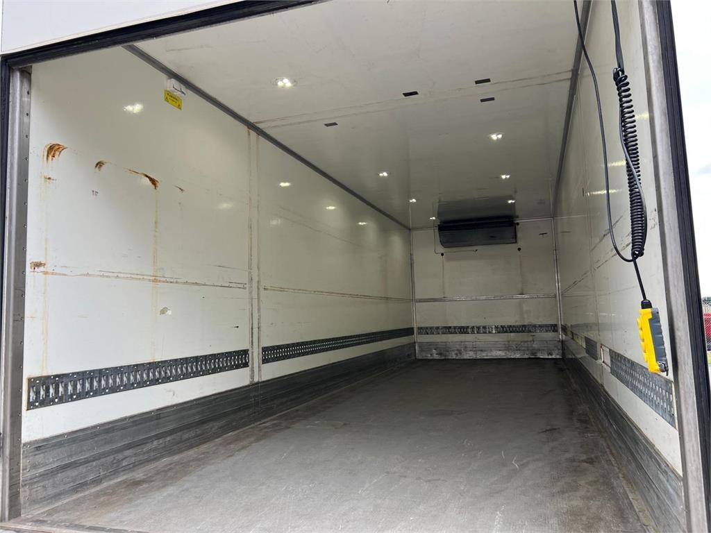 Volvo FL 250 16 ton - Рефрижератор: фото 5 Volvo FL 250 16 ton - Рефрижератор: фото 5