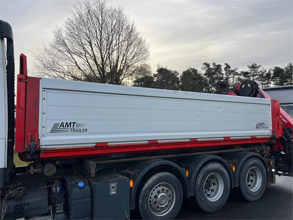 Volvo FM500 8x4 - HMF 3220K6 - Портальный бункеровоз: фото 3 Volvo FM500 8x4 - HMF 3220K6 - Портальный бункеровоз: фото 3