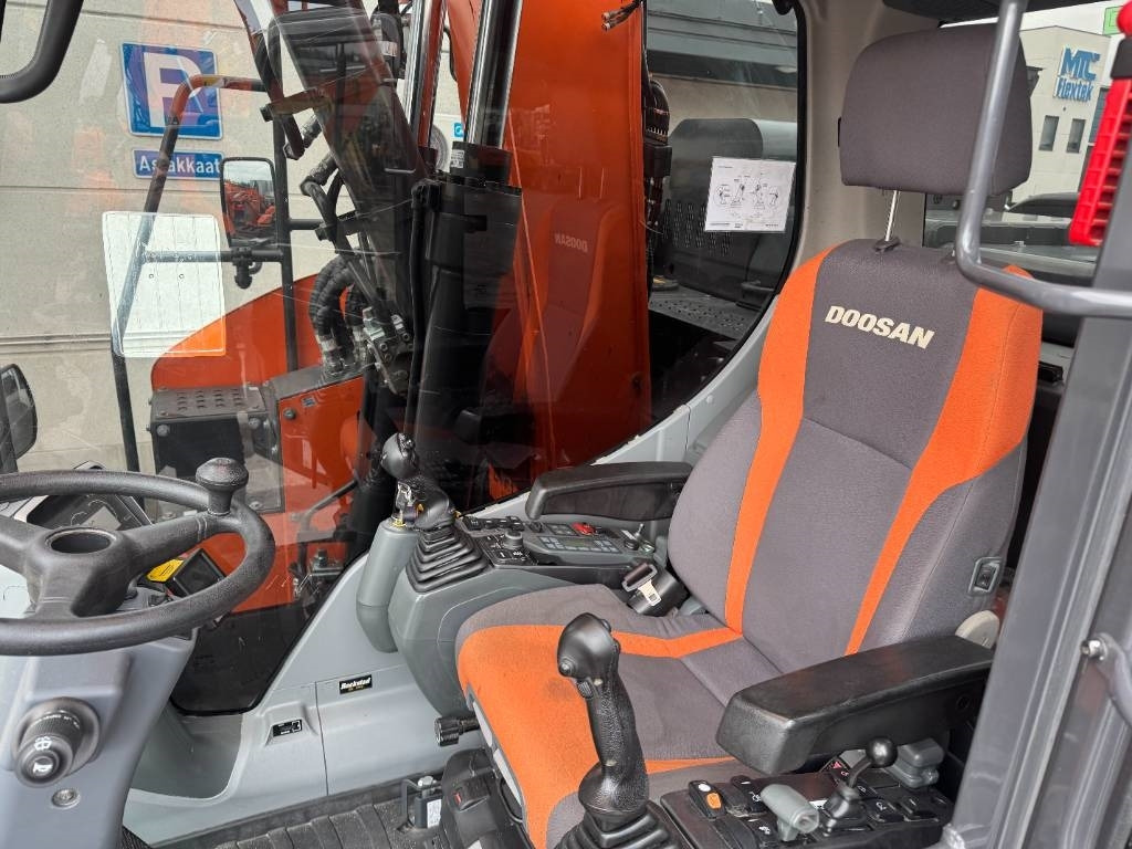 Колёсный экскаватор Doosan DX 165 W-5: фото 12