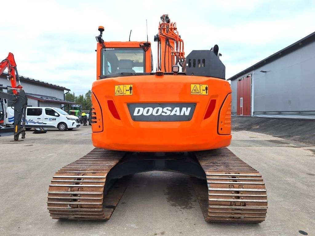 Doosan DX140LCR-5 PYÖRITTÄJÄLLÄ - Гусеничный экскаватор: фото 3 Doosan DX140LCR-5 PYÖRITTÄJÄLLÄ - Гусеничный экскаватор: фото 3