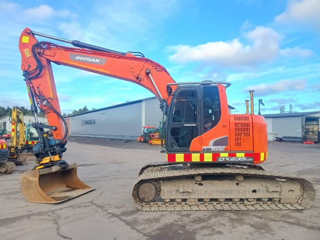 Doosan DX235LCR ENGCON, 3D-LAITTEET  - Гусеничный экскаватор: фото 1 Doosan DX235LCR ENGCON, 3D-LAITTEET  - Гусеничный экскаватор: фото 1