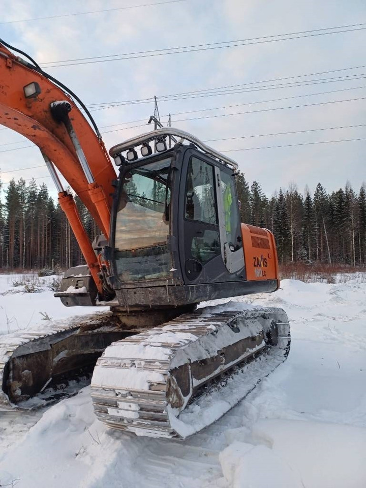 Hitachi ZX160LC-3 TULOSSA, KALLISTAJA+PYÖRITTÄJÄ - Гусеничный экскаватор: фото 1 Hitachi ZX160LC-3 TULOSSA, KALLISTAJA+PYÖRITTÄJÄ - Гусеничный экскаватор: фото 1