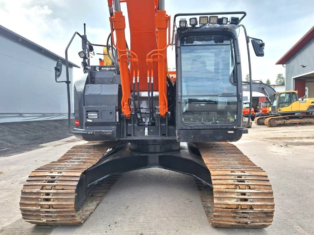 Hitachi ZX225USLC-5 PYÖRITTÄJÄLLÄ  в лизинг Hitachi ZX225USLC-5 PYÖRITTÄJÄLLÄ: фото 7