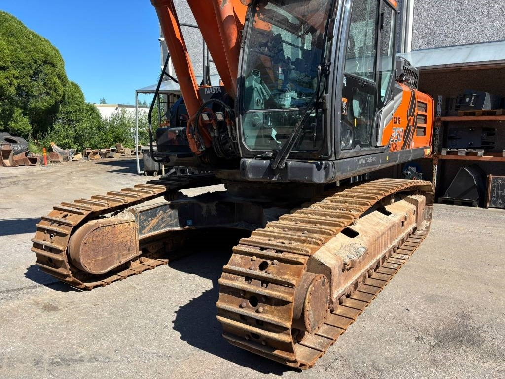 Hitachi ZX350LC-7 - Гусеничный экскаватор: фото 3 Hitachi ZX350LC-7 - Гусеничный экскаватор: фото 3