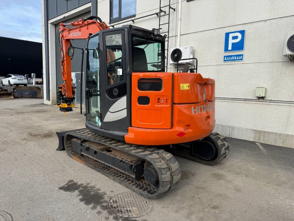 Hitachi ZX85USB-6, Uudella engcon EC209 tiltillä - Мини-экскаватор: фото 3 Hitachi ZX85USB-6, Uudella engcon EC209 tiltillä - Мини-экскаватор: фото 3