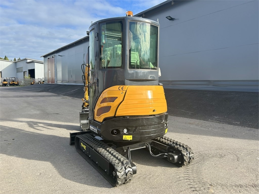 JPC HT25J HYTILLÄ - Мини-экскаватор: фото 2 JPC HT25J HYTILLÄ - Мини-экскаватор: фото 2