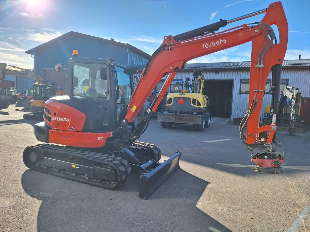 Kubota MYYTY!!SOLD!! KX057-4 PYÖRITTÄJÄLLÄ, 1-OMISTAJA  - Мини-экскаватор: фото 5 Kubota MYYTY!!SOLD!! KX057-4 PYÖRITTÄJÄLLÄ, 1-OMISTAJA  - Мини-экскаватор: фото 5