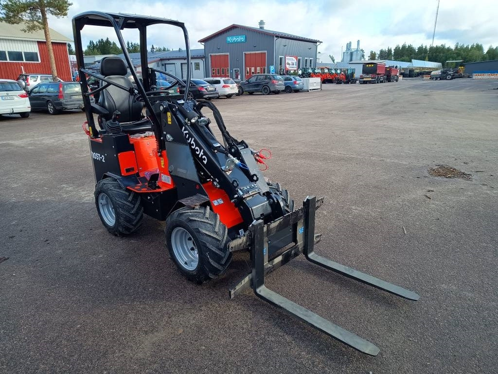 Новый Компактный фронтальный погрузчик Kubota RT105-2 TELEPUOMI: фото 9