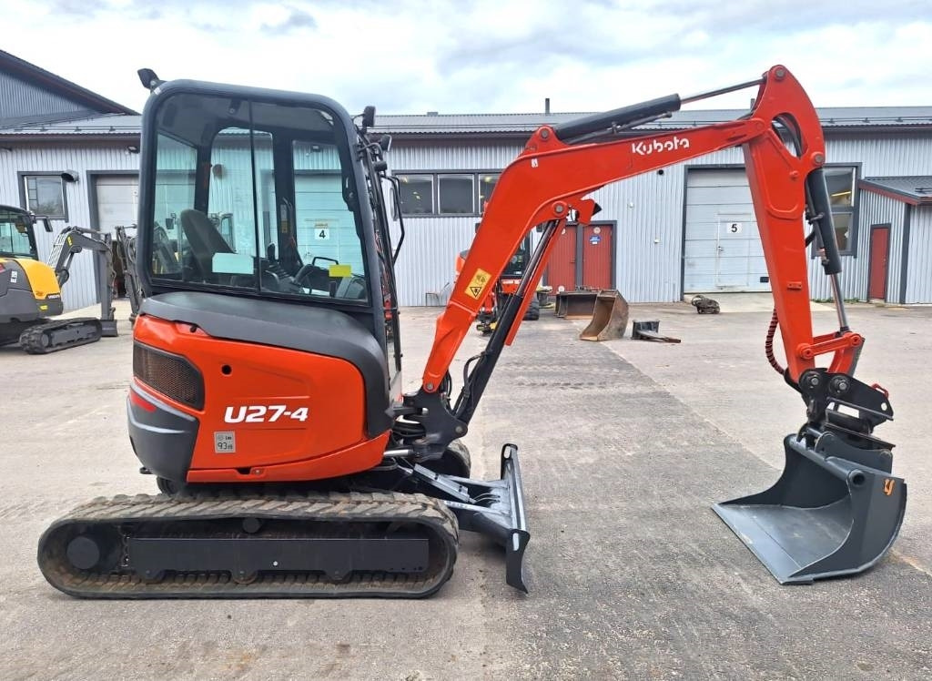 Kubota U27-4 KALLISTAJALLA, HUOLLETTU  - Мини-экскаватор: фото 5 Kubota U27-4 KALLISTAJALLA, HUOLLETTU  - Мини-экскаватор: фото 5