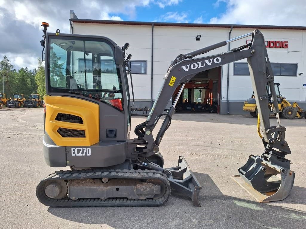 Volvo EC27D KALLISTAJA, 2-KAUHAA - Мини-экскаватор: фото 4 Volvo EC27D KALLISTAJA, 2-KAUHAA - Мини-экскаватор: фото 4