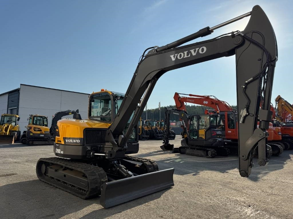 Мини-экскаватор Volvo ECR88D PRO VÄHÄN AJETTU: фото 7