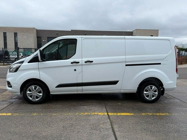 Ford Transit Custom 2.0TDCI. Klima. Navi. Kamera. - Легковой фургон: фото 2 Ford Transit Custom 2.0TDCI. Klima. Navi. Kamera. - Легковой фургон: фото 2