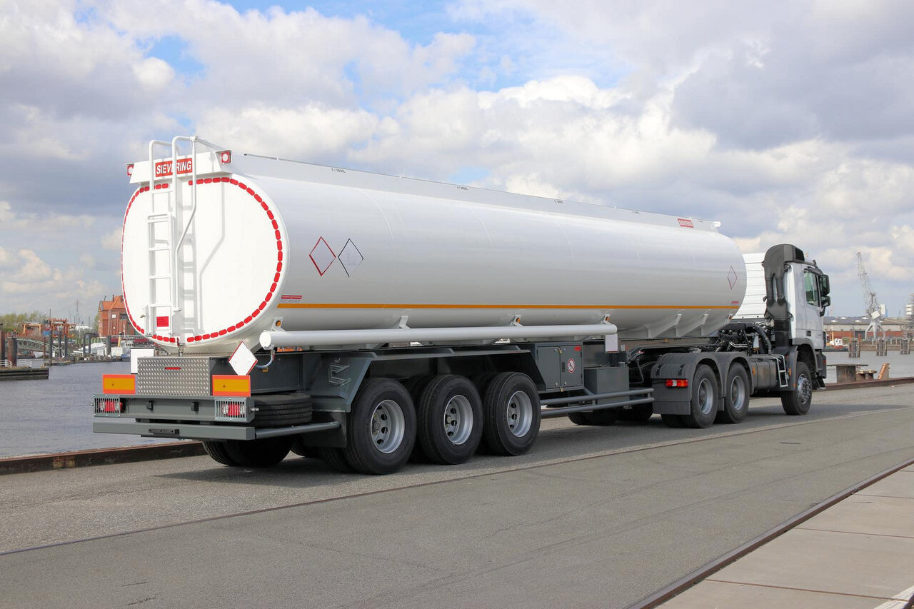 Новый Полуприцеп-цистерна для транспортировки топлива Sievering 45000 LITRES ADR SEMI REMORQUE CITERNE DE CARBURANT: фото 7