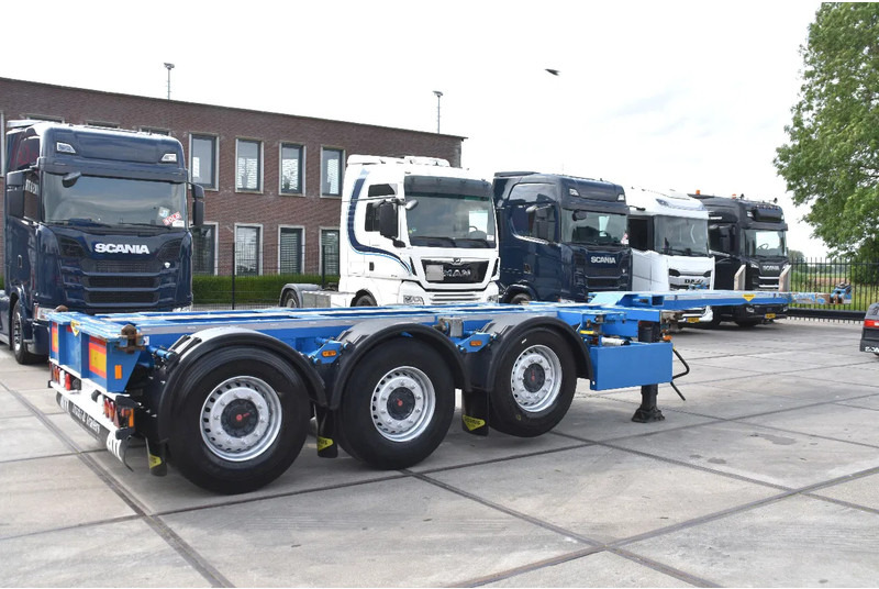 Broshuis MFCC - LIFT AXLE - SAF AXLES - DISC BRAKES - 2 x EXTENDABLE - EXCELLENT CONDITION - - Полуприцеп-контейнеровоз/ Сменный кузов: фото 2 Broshuis MFCC - LIFT AXLE - SAF AXLES - DISC BRAKES - 2 x EXTENDABLE - EXCELLENT CONDITION - - Полуприцеп-контейнеровоз/ Сменный кузов: фото 2