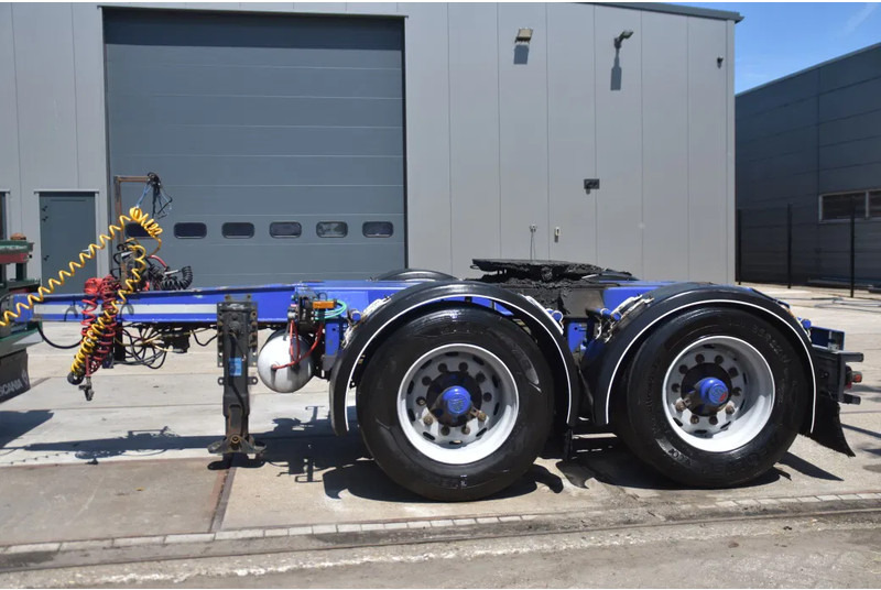 Floor FLMA-18 - DOLLY - BPW AXLES - DRUM BRAKES - CENTRAL LUBRICATION - WABCO SMARTBOARD - - Прицеп подкатная тележка: фото 2 Floor FLMA-18 - DOLLY - BPW AXLES - DRUM BRAKES - CENTRAL LUBRICATION - WABCO SMARTBOARD - - Прицеп подкатная тележка: фото 2