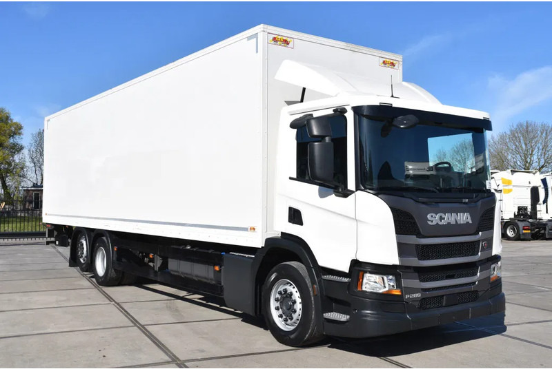 Scania P280 NGS 6x2*4 - ONLY 146 TKM - AIRCO - 9 TONS FRONT AXLE - 3 SEATS - ELEVATOR - EXCELLENT CONDITION - - Грузовик с закрытым кузовом: фото 1 Scania P280 NGS 6x2*4 - ONLY 146 TKM - AIRCO - 9 TONS FRONT AXLE - 3 SEATS - ELEVATOR - EXCELLENT CONDITION - - Грузовик с закрытым кузовом: фото 1