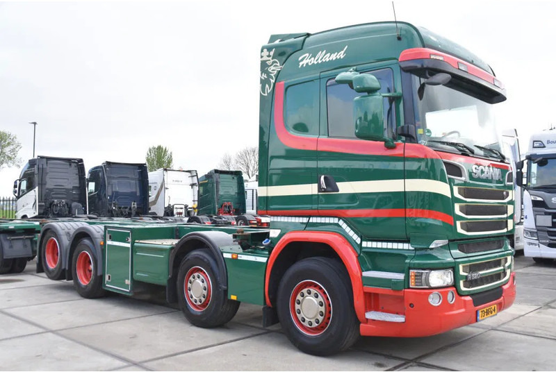 Scania R520 HL V8 8x2 - EURO 6 - MANUAL - RETARDER - WHEELBASE: 510 cm - 10 TONS FRONT AXLE - XENON - - Грузовик-контейнеровоз/ Сменный кузов: фото 2 Scania R520 HL V8 8x2 - EURO 6 - MANUAL - RETARDER - WHEELBASE: 510 cm - 10 TONS FRONT AXLE - XENON - - Грузовик-контейнеровоз/ Сменный кузов: фото 2