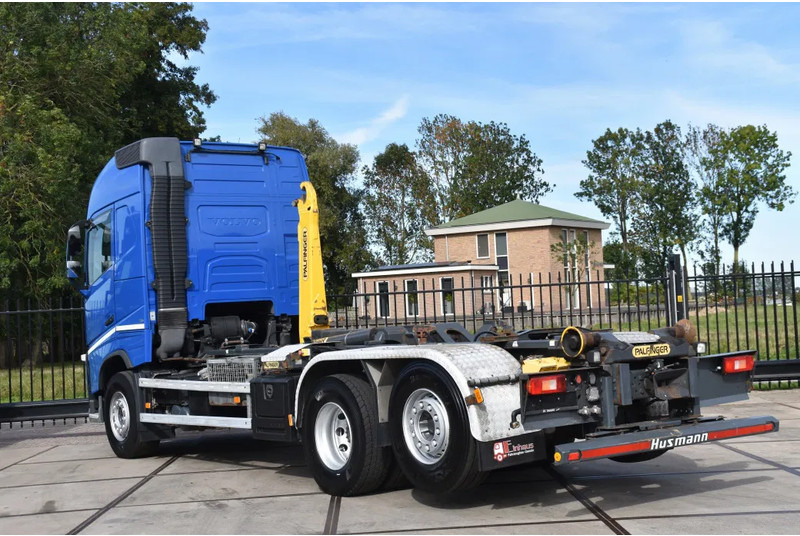 Volvo FH 460 6x2*4 - PALFINGER HOOKLIFT - 841 TKM - PARK. AIRCO - WHEELBASE: 480 CM - PTO - TOP CONDITION - - Крюковой мультилифт: фото 3 Volvo FH 460 6x2*4 - PALFINGER HOOKLIFT - 841 TKM - PARK. AIRCO - WHEELBASE: 480 CM - PTO - TOP CONDITION - - Крюковой мультилифт: фото 3