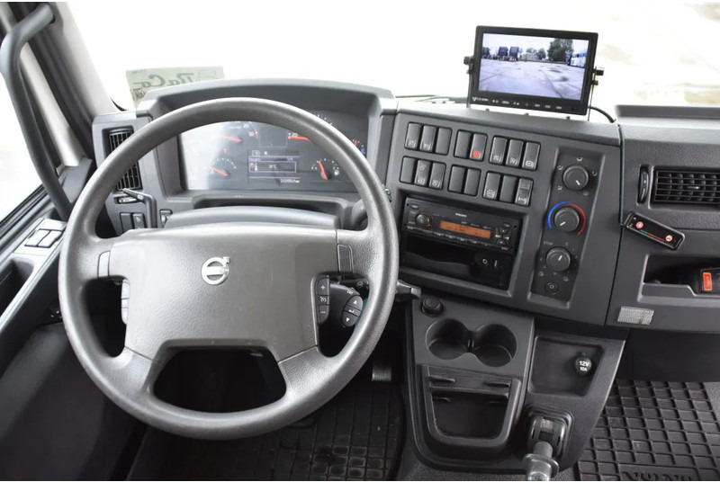 Volvo FL 280 4x2 + BOX - 312 TKM - AIRCO - DOUBLE CARGOFLOOR - ELEVATOR - REMOTE CONTROL - CAMERA - - Грузовик с закрытым кузовом: фото 5 Volvo FL 280 4x2 + BOX - 312 TKM - AIRCO - DOUBLE CARGOFLOOR - ELEVATOR - REMOTE CONTROL - CAMERA - - Грузовик с закрытым кузовом: фото 5