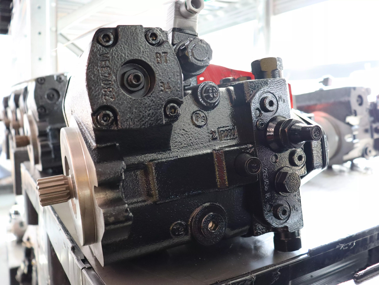 REXROTH A4VG56DA1D7/32R-NZC02F023SH-S - Гидравлический насос для Погрузочно-разгрузочной техники: фото 2 REXROTH A4VG56DA1D7/32R-NZC02F023SH-S - Гидравлический насос для Погрузочно-разгрузочной техники: фото 2