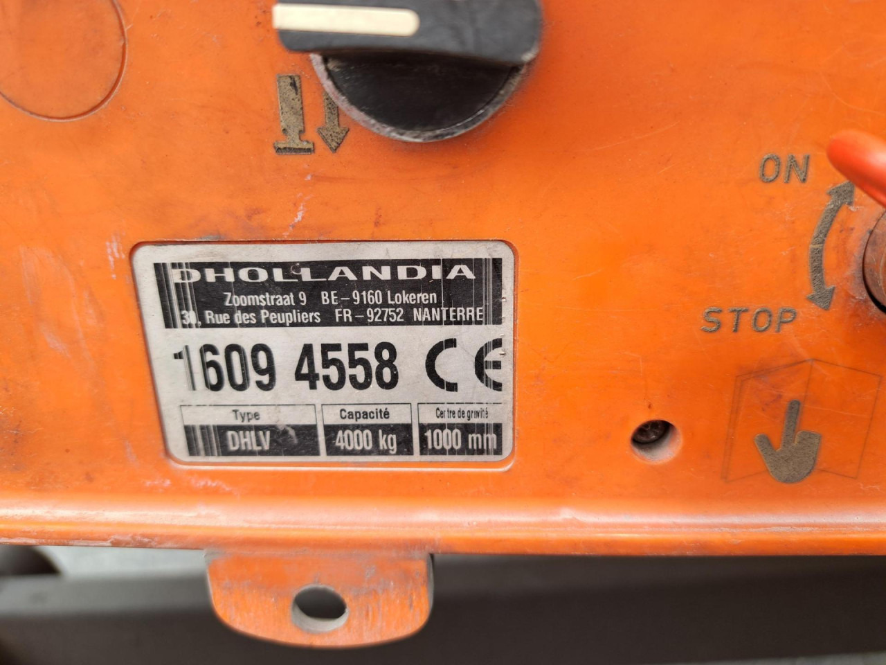 SCANIA SCANIA PORT FOURG HAYON 4 tonnes - Грузовик-шасси: фото 3 SCANIA SCANIA PORT FOURG HAYON 4 tonnes - Грузовик-шасси: фото 3