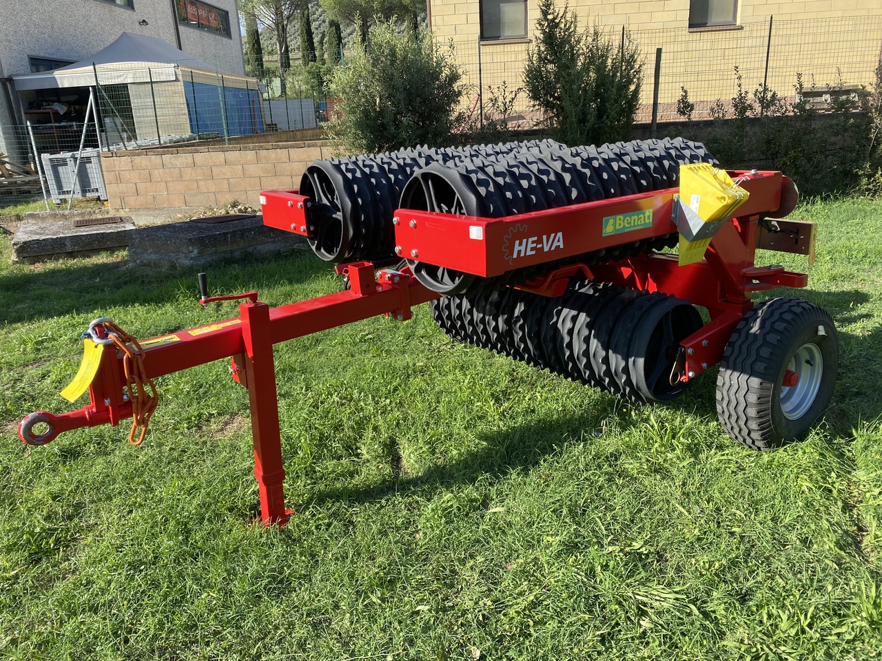 HE VA - Полевой каток: фото 4 HE VA - Полевой каток: фото 4