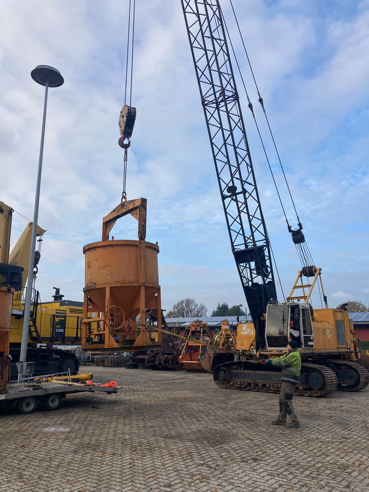 Eichinger concrete silo 1016H.22 - Силос для цемента: фото 5 Eichinger concrete silo 1016H.22 - Силос для цемента: фото 5