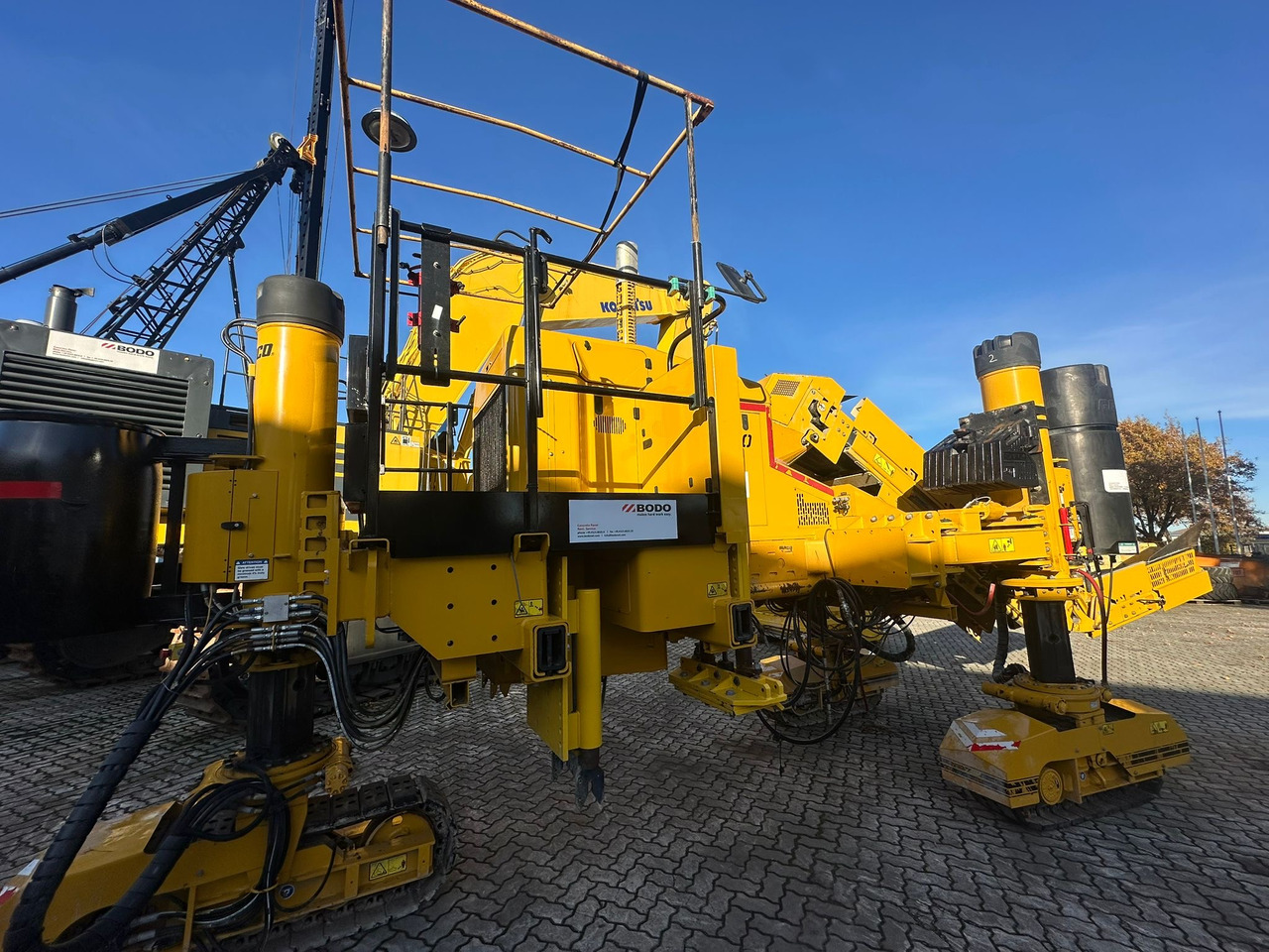 GOMACO 3300 - Бетоноукладчик: фото 2 GOMACO 3300 - Бетоноукладчик: фото 2