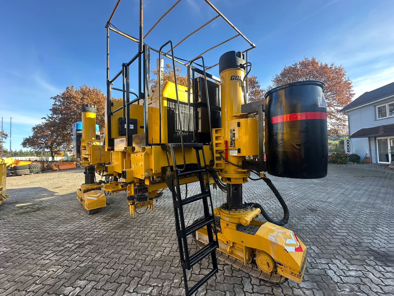 GOMACO 3300 - Бетоноукладчик: фото 1 GOMACO 3300 - Бетоноукладчик: фото 1