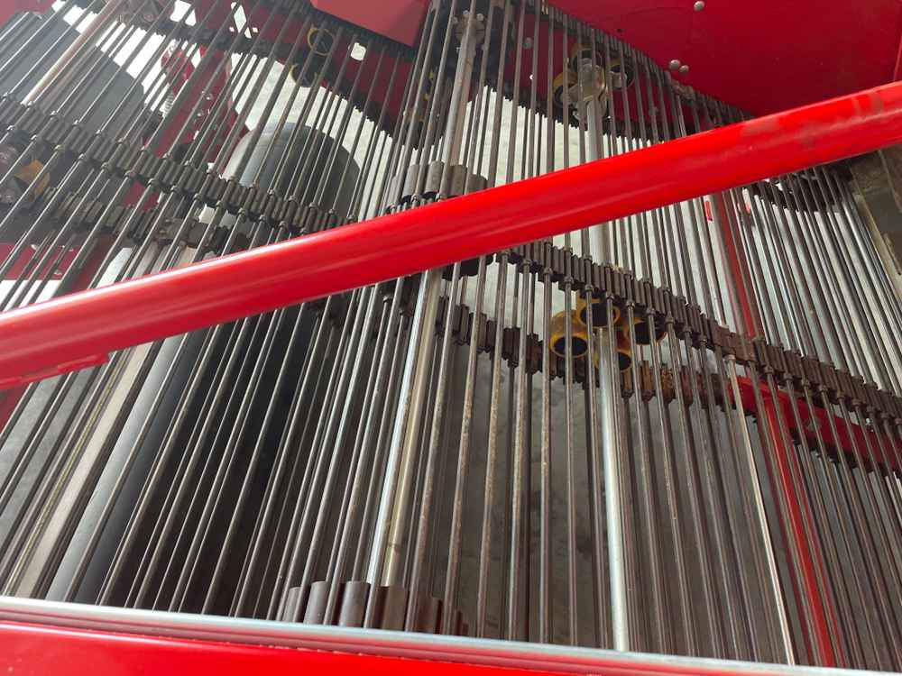 Grimme WV 165 - Уборочная машина для винограда: фото 3 Grimme WV 165 - Уборочная машина для винограда: фото 3