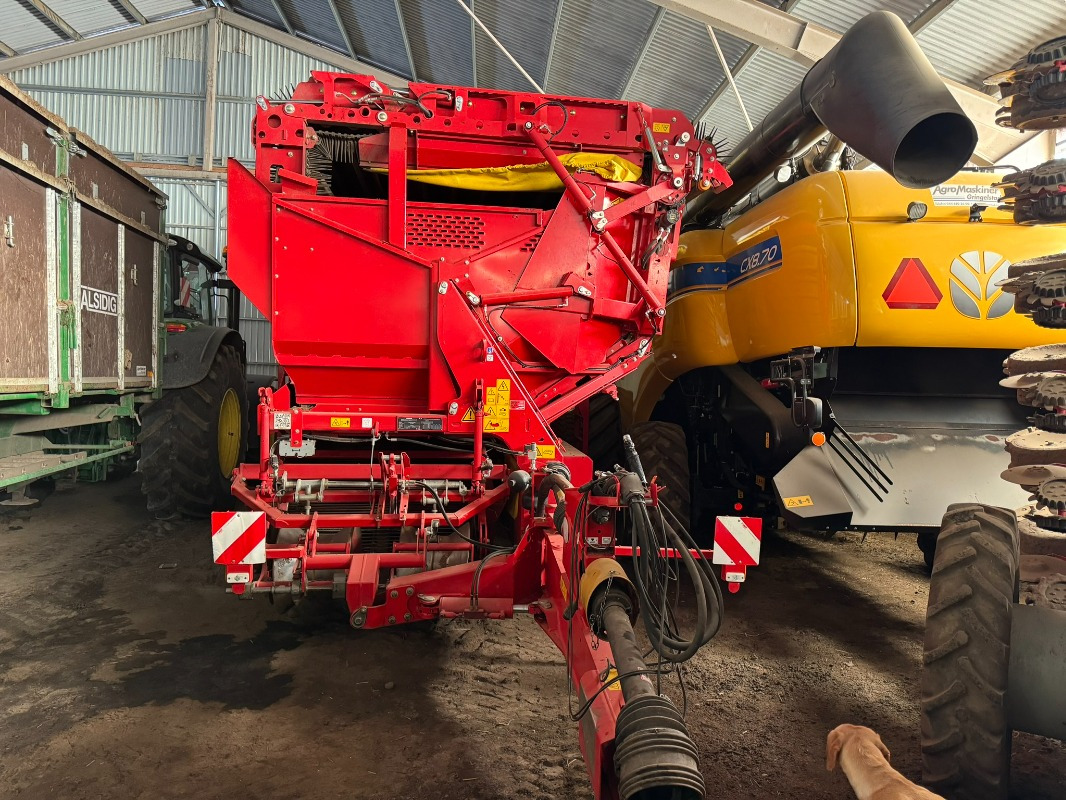 GRIMME SE-150-60-UB XXL - Картофелеуборочный комбайн: фото 1 GRIMME SE-150-60-UB XXL - Картофелеуборочный комбайн: фото 1