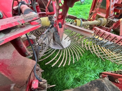 Grimme ROOTSTER - Комбайн: фото 5 Grimme ROOTSTER - Комбайн: фото 5