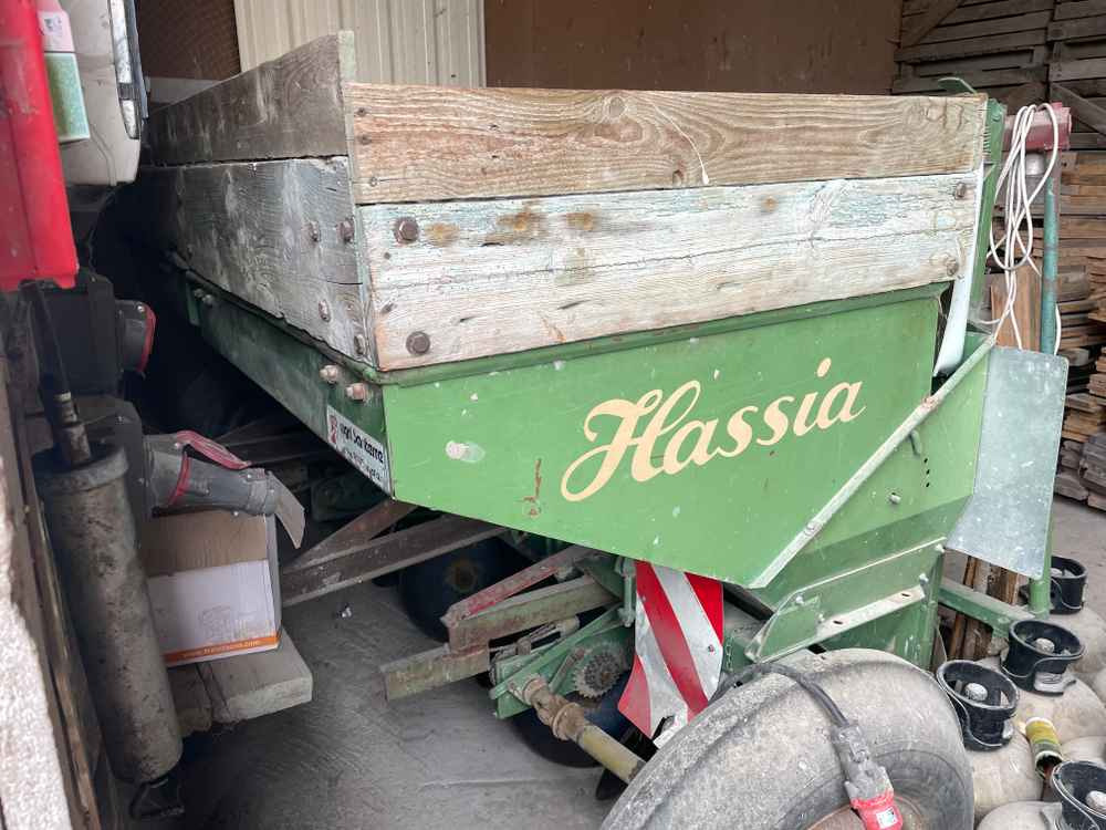 Hassia GLk4 - Комбайн: фото 1 Hassia GLk4 - Комбайн: фото 1