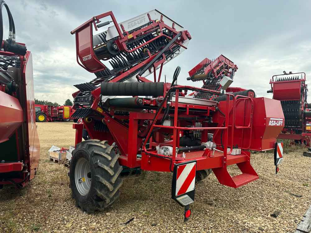 ASA-Lift MC1010E - Уборочная машина для винограда: фото 4 ASA-Lift MC1010E - Уборочная машина для винограда: фото 4