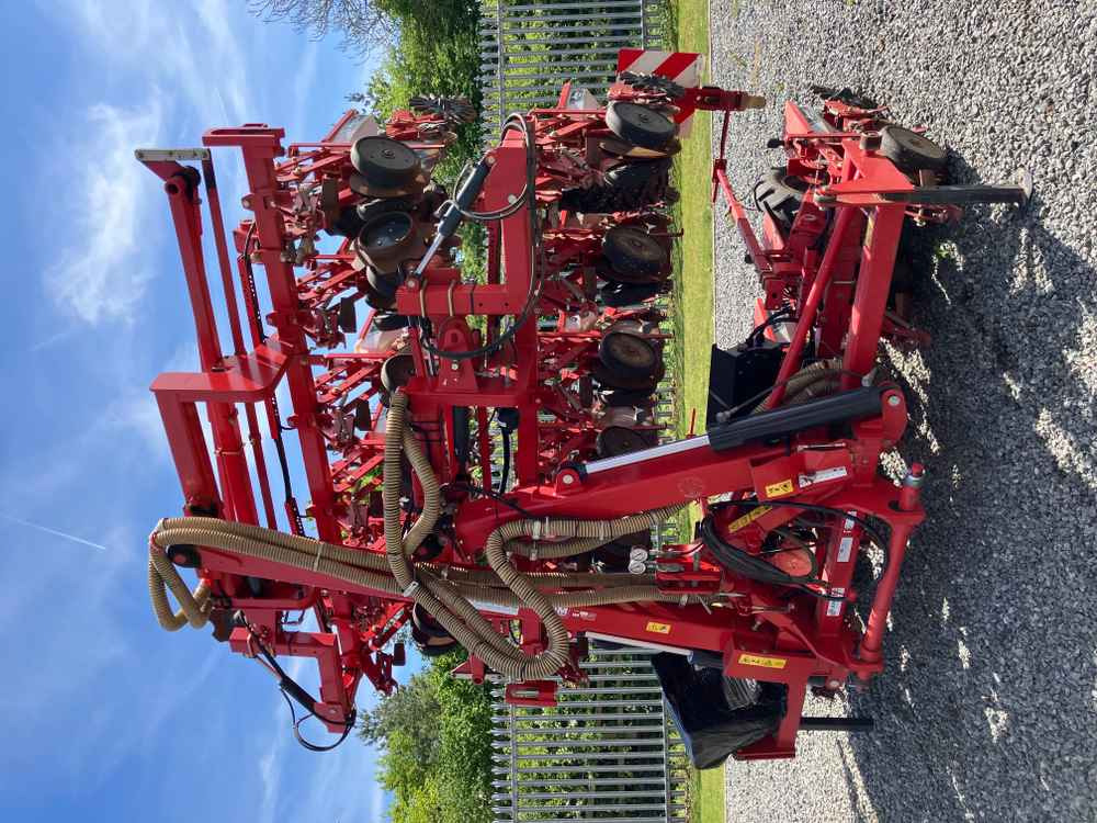 Kverneland Kverneland Monopill, 18 Row, Sugarbeet Drill - Сеялка: фото 1 Kverneland Kverneland Monopill, 18 Row, Sugarbeet Drill - Сеялка: фото 1