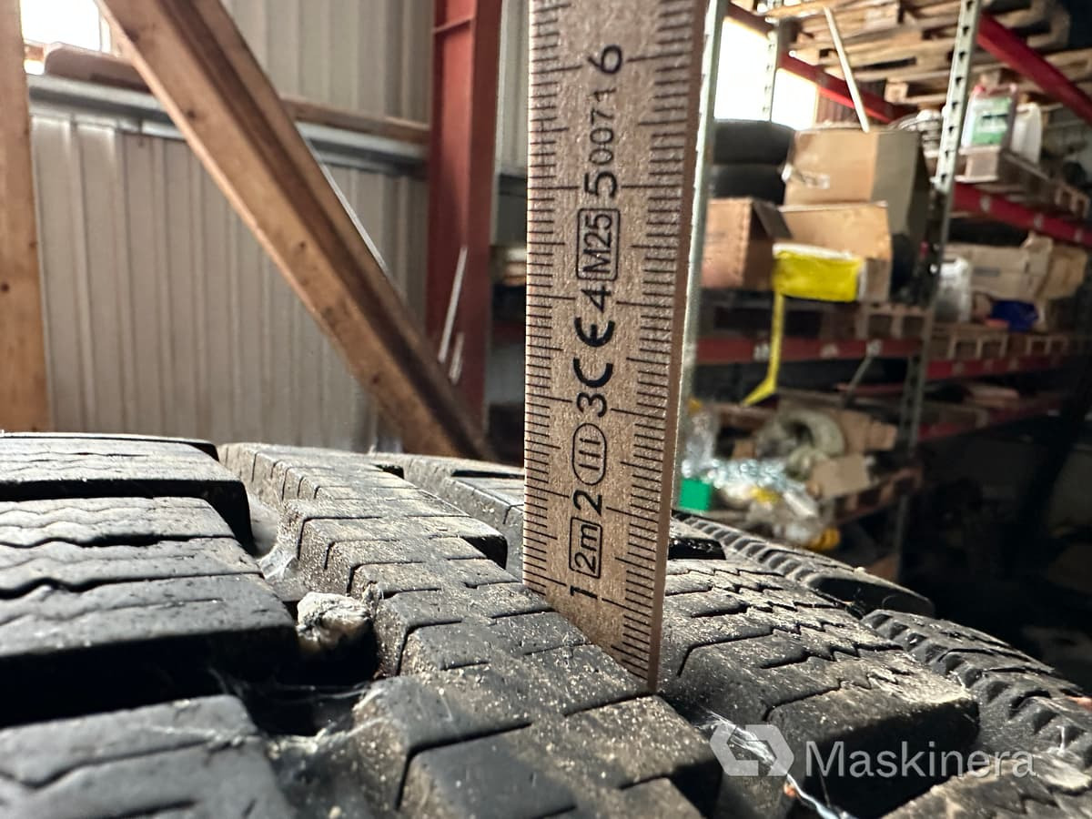 4 st dubbdäck på fälg Cooper Discoverer - Колесо для Коммерческих автомобилей: фото 5 4 st dubbdäck på fälg Cooper Discoverer - Колесо для Коммерческих автомобилей: фото 5