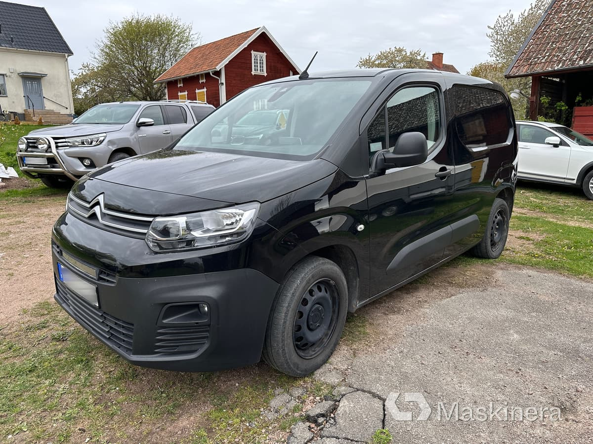 Arbetsbil Citroën Berlingo 1.2 PureTech Aut - Легковой фургон: фото 1 Arbetsbil Citroën Berlingo 1.2 PureTech Aut - Легковой фургон: фото 1