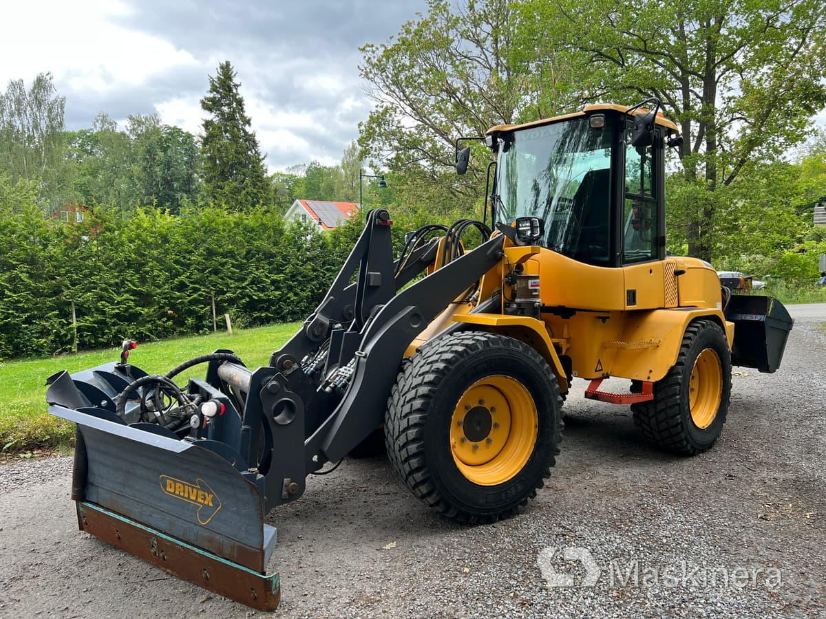 Hjullastare Volvo L35GT med tillbehör - Другая техника: фото 1 Hjullastare Volvo L35GT med tillbehör - Другая техника: фото 1
